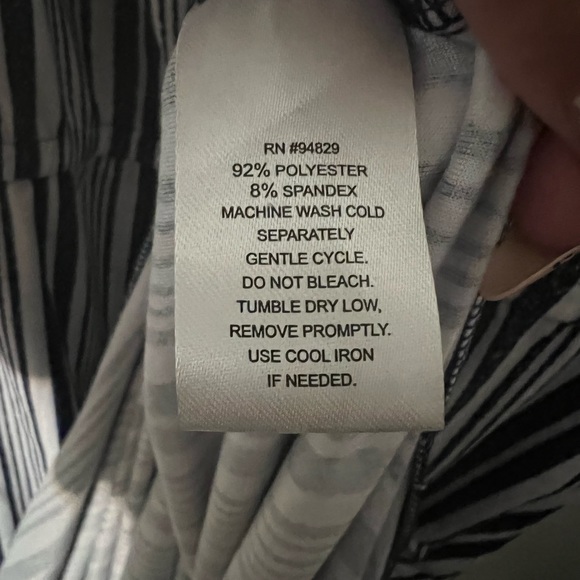 👶 Maternity Dress 🤱 - Picture 2 of 4